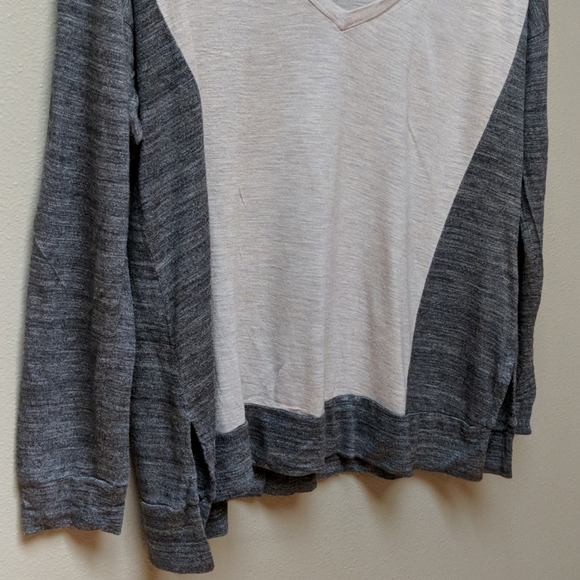 Madewell loose fitting top - Picture 4 of 8